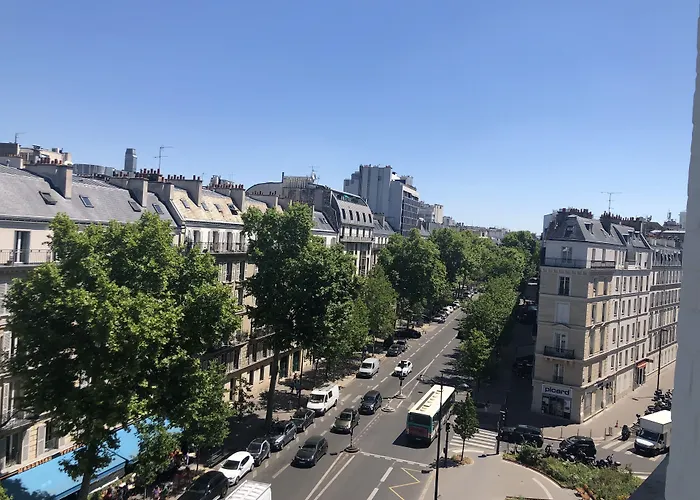 Hotel Avama Prony 3*