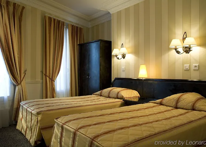 Avama Prony Hotel 3*