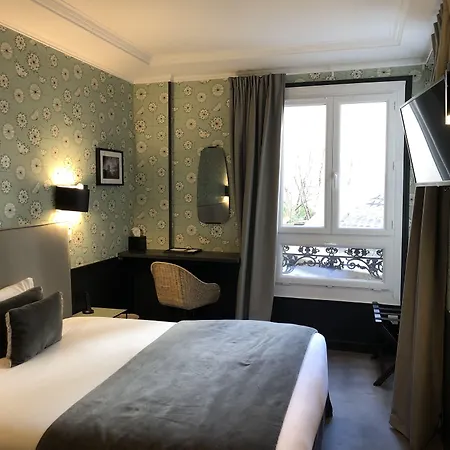 Prony Monceau Hotel