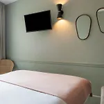 Hotel Prony Monceau 3*