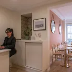 Hotel Prony Monceau