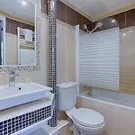 Hotel Hotel Prony Monceau 3*