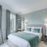 Hotel Prony Monceau Parigi