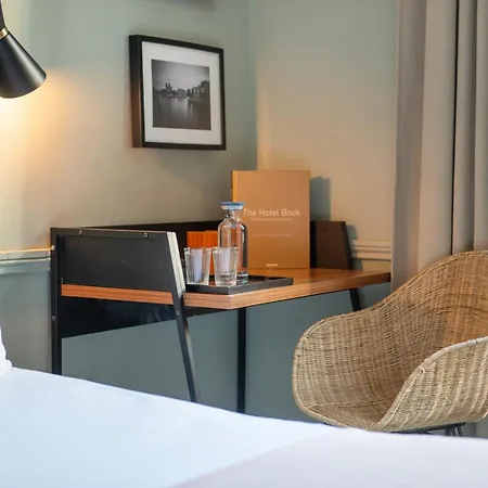 Avama Prony Hotel Parijs