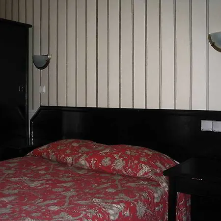 Avama Prony 3* Paryż