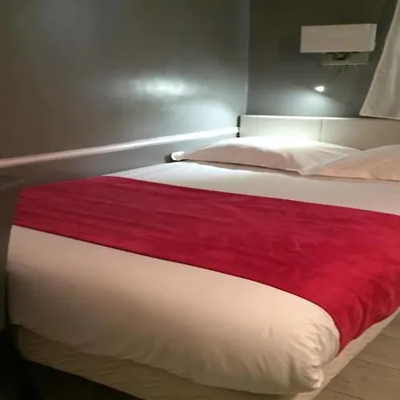 Avama Prony Hotel 3*