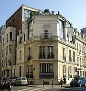 Avama Prony Отель 3*